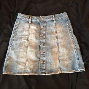 Jean skirt size small lightwash